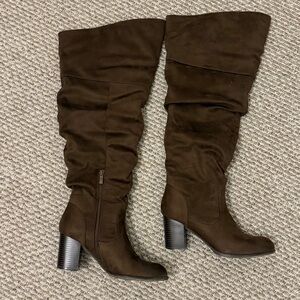 Journee Kaison Over-The-Knee Wide Calf Boot in Size 9
